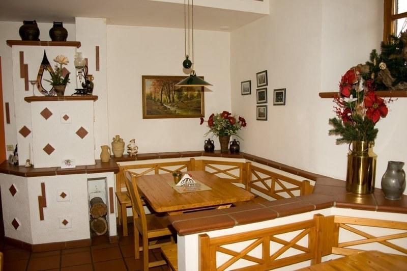 Gasthof Ludl Gross-Enzersdorf ภายนอก รูปภาพ