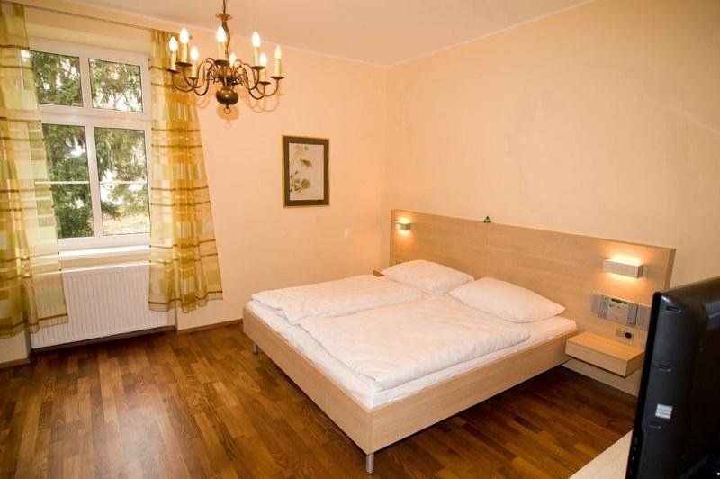 Gasthof Ludl Gross-Enzersdorf ห้อง รูปภาพ